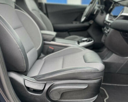 Киа Niro, объемом двигателя 0 л и пробегом 88 тыс. км за 18700 $, фото 11 на Automoto.ua