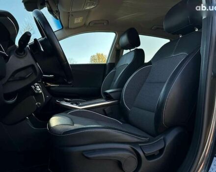 Киа Niro, объемом двигателя 0 л и пробегом 37 тыс. км за 23600 $, фото 1 на Automoto.ua