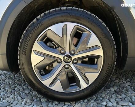 Киа Niro, объемом двигателя 0 л и пробегом 101 тыс. км за 21900 $, фото 21 на Automoto.ua