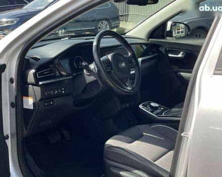 Киа Niro, объемом двигателя 0 л и пробегом 51 тыс. км за 20214 $, фото 25 на Automoto.ua
