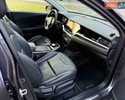 Кіа Niro, об'ємом двигуна 0 л та пробігом 84 тис. км за 19200 $, фото 26 на Automoto.ua