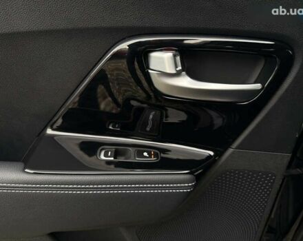 Киа Niro, объемом двигателя 0 л и пробегом 88 тыс. км за 23900 $, фото 7 на Automoto.ua