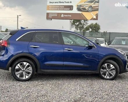 Киа Niro, объемом двигателя 0 л и пробегом 44 тыс. км за 23200 $, фото 12 на Automoto.ua
