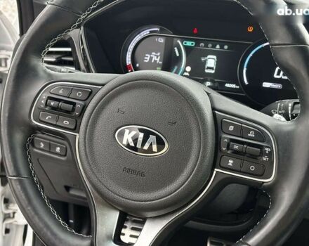 Киа Niro, объемом двигателя 0 л и пробегом 48 тыс. км за 24350 $, фото 29 на Automoto.ua