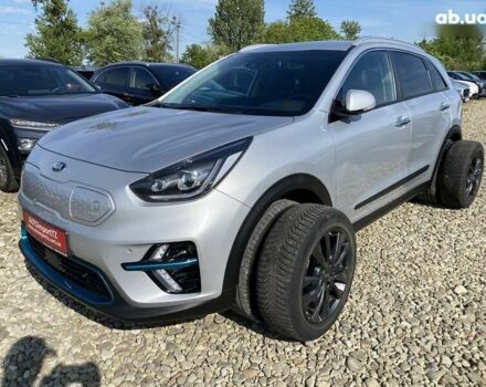 Киа Niro, объемом двигателя 0 л и пробегом 135 тыс. км за 20900 $, фото 4 на Automoto.ua