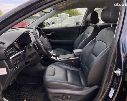 Кіа Niro, об'ємом двигуна 0 л та пробігом 70 тис. км за 23200 $, фото 27 на Automoto.ua