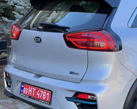 Киа Niro, объемом двигателя 0 л и пробегом 89 тыс. км за 18500 $, фото 7 на Automoto.ua