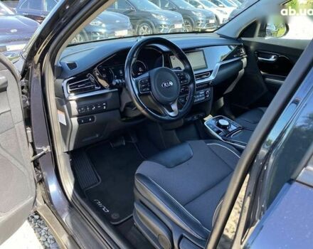 Киа Niro, объемом двигателя 0 л и пробегом 105 тыс. км за 22500 $, фото 3 на Automoto.ua