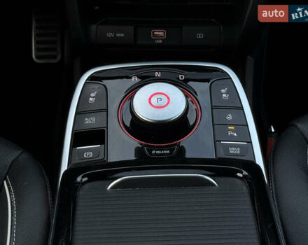 Кіа Niro, об'ємом двигуна 0 л та пробігом 84 тис. км за 19200 $, фото 29 на Automoto.ua