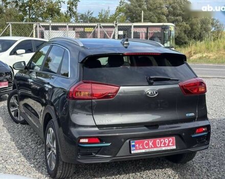 Киа Niro, объемом двигателя 0 л и пробегом 67 тыс. км за 22400 $, фото 6 на Automoto.ua