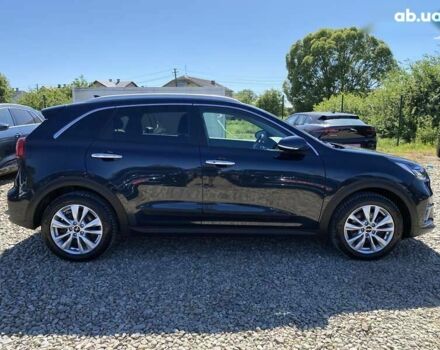 Кіа Niro, об'ємом двигуна 0 л та пробігом 105 тис. км за 21500 $, фото 14 на Automoto.ua