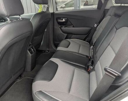 Киа Niro, объемом двигателя 0 л и пробегом 50 тыс. км за 17300 $, фото 24 на Automoto.ua