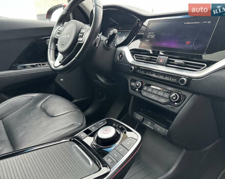 Киа Niro, объемом двигателя 0 л и пробегом 167 тыс. км за 19500 $, фото 26 на Automoto.ua