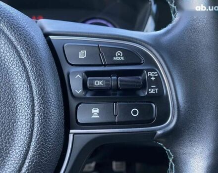 Киа Niro, объемом двигателя 0 л и пробегом 67 тыс. км за 23400 $, фото 6 на Automoto.ua