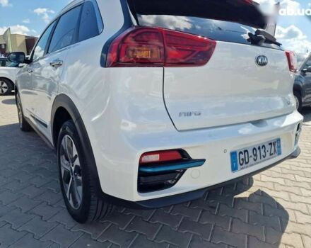 Киа Niro, объемом двигателя 0 л и пробегом 106 тыс. км за 19500 $, фото 13 на Automoto.ua