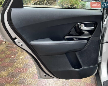 Киа Niro, объемом двигателя 0 л и пробегом 89 тыс. км за 18500 $, фото 38 на Automoto.ua