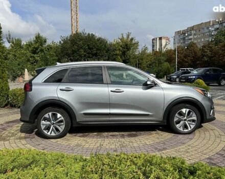 Киа Niro, объемом двигателя 0 л и пробегом 54 тыс. км за 22650 $, фото 7 на Automoto.ua