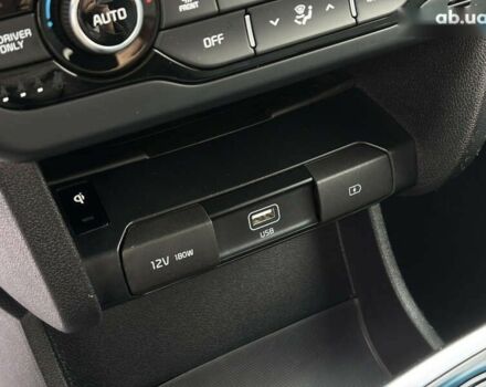 Киа Niro, объемом двигателя 0 л и пробегом 62 тыс. км за 21999 $, фото 18 на Automoto.ua