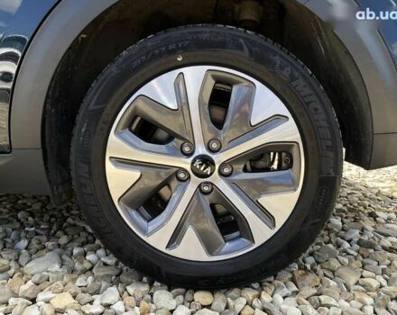 Киа Niro, объемом двигателя 0 л и пробегом 78 тыс. км за 22500 $, фото 25 на Automoto.ua