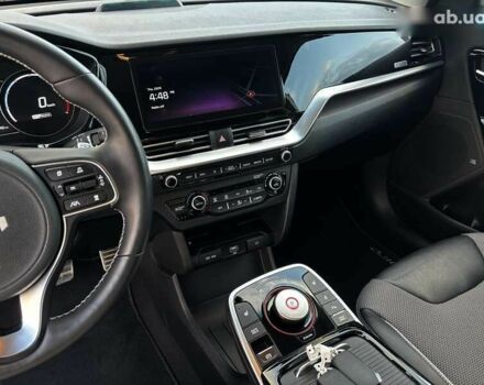 Киа Niro, объемом двигателя 0 л и пробегом 72 тыс. км за 23600 $, фото 25 на Automoto.ua