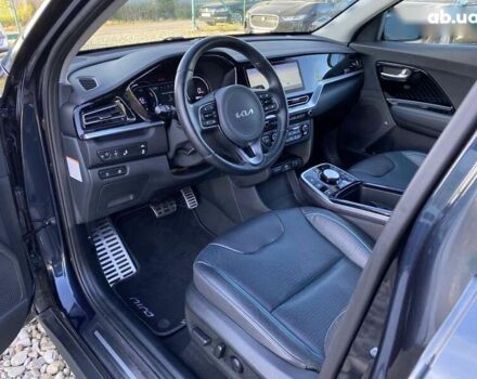 Кіа Niro, об'ємом двигуна 0 л та пробігом 123 тис. км за 20600 $, фото 2 на Automoto.ua