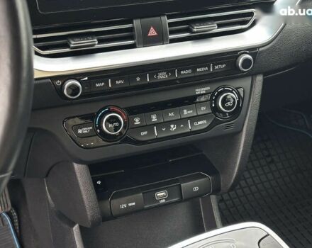 Киа Niro, объемом двигателя 0 л и пробегом 60 тыс. км за 21999 $, фото 19 на Automoto.ua