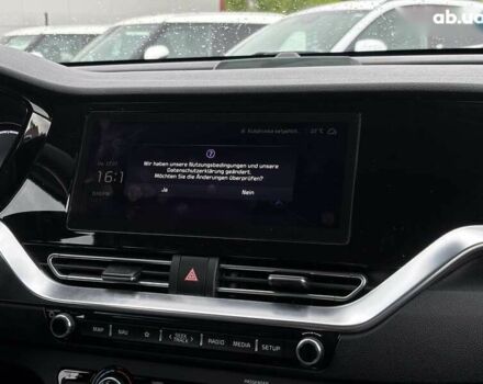 Киа Niro, объемом двигателя 0 л и пробегом 44 тыс. км за 23200 $, фото 23 на Automoto.ua