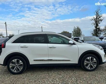 Киа Niro, объемом двигателя 0 л и пробегом 62 тыс. км за 23500 $, фото 25 на Automoto.ua