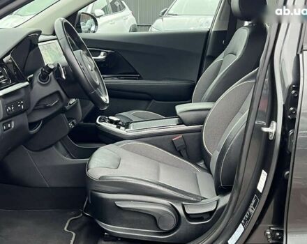 Кіа Niro, об'ємом двигуна 0 л та пробігом 107 тис. км за 19454 $, фото 25 на Automoto.ua