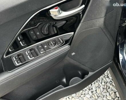 Киа Niro, объемом двигателя 0 л и пробегом 46 тыс. км за 23050 $, фото 23 на Automoto.ua