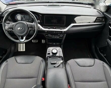 Киа Niro, объемом двигателя 0 л и пробегом 88 тыс. км за 21800 $, фото 27 на Automoto.ua