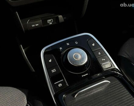 Киа Niro, объемом двигателя 0 л и пробегом 110 тыс. км за 20750 $, фото 23 на Automoto.ua