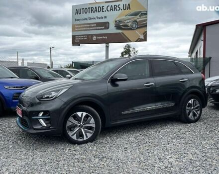 Киа Niro, объемом двигателя 0 л и пробегом 105 тыс. км за 20200 $, фото 2 на Automoto.ua