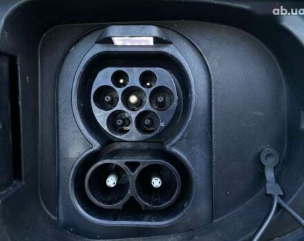 Киа Niro, объемом двигателя 0 л и пробегом 123 тыс. км за 20600 $, фото 21 на Automoto.ua