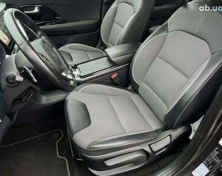 Кіа Niro, об'ємом двигуна 0 л та пробігом 107 тис. км за 19454 $, фото 26 на Automoto.ua