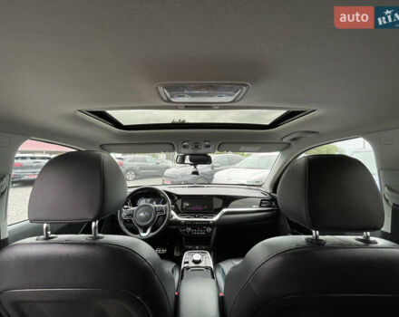 Киа Niro, объемом двигателя 0 л и пробегом 105 тыс. км за 20350 $, фото 25 на Automoto.ua