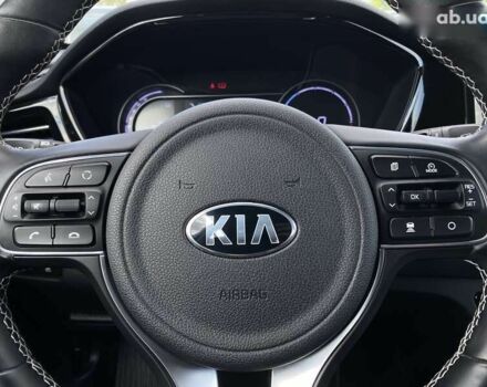 Киа Niro, объемом двигателя 0 л и пробегом 112 тыс. км за 21900 $, фото 28 на Automoto.ua