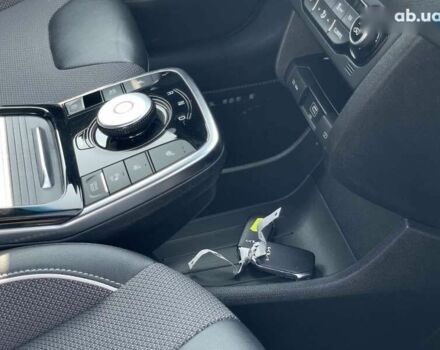 Киа Niro, объемом двигателя 0 л и пробегом 88 тыс. км за 22250 $, фото 13 на Automoto.ua