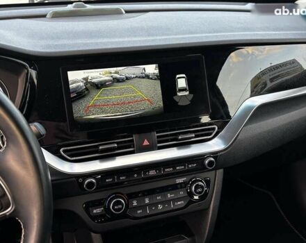 Киа Niro, объемом двигателя 0 л и пробегом 112 тыс. км за 18800 $, фото 18 на Automoto.ua