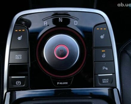 Киа Niro, объемом двигателя 0 л и пробегом 123 тыс. км за 20600 $, фото 11 на Automoto.ua