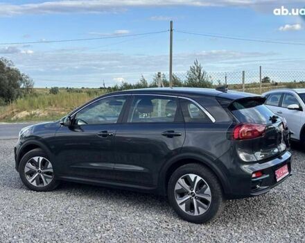 Киа Niro, объемом двигателя 0 л и пробегом 52 тыс. км за 20750 $, фото 6 на Automoto.ua