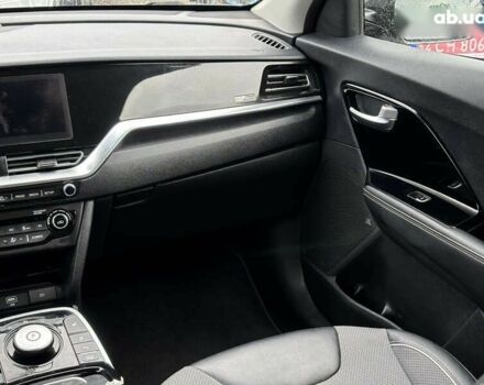 Киа Niro, объемом двигателя 0 л и пробегом 88 тыс. км за 21800 $, фото 29 на Automoto.ua