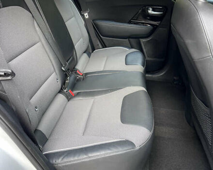 Киа Niro, объемом двигателя 0 л и пробегом 89 тыс. км за 18500 $, фото 41 на Automoto.ua