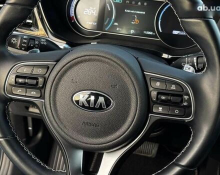 Киа Niro, объемом двигателя 0 л и пробегом 112 тыс. км за 18800 $, фото 23 на Automoto.ua