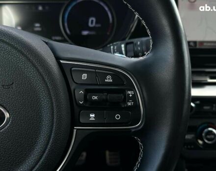 Киа Niro, объемом двигателя 0 л и пробегом 57 тыс. км за 23700 $, фото 10 на Automoto.ua