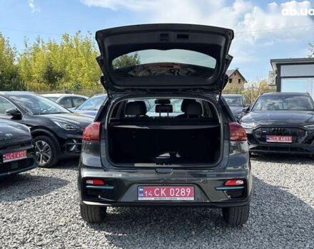 Киа Niro, объемом двигателя 0 л и пробегом 62 тыс. км за 22450 $, фото 4 на Automoto.ua