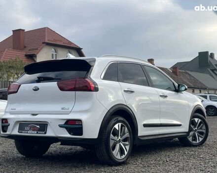 Кіа Niro, об'ємом двигуна 0 л та пробігом 69 тис. км за 20323 $, фото 7 на Automoto.ua
