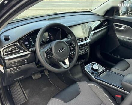 Киа Niro, объемом двигателя 0 л и пробегом 52 тыс. км за 20750 $, фото 22 на Automoto.ua