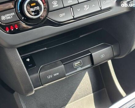 Киа Niro, объемом двигателя 0 л и пробегом 62 тыс. км за 22450 $, фото 28 на Automoto.ua