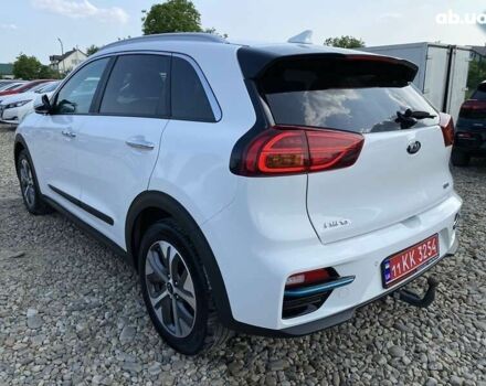 Кіа Niro, об'ємом двигуна 0 л та пробігом 47 тис. км за 23900 $, фото 25 на Automoto.ua
